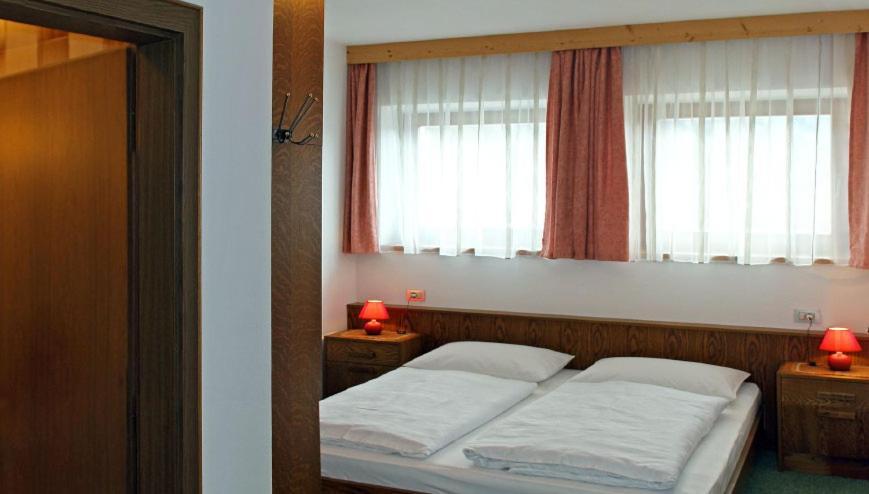 Appartement Schaller Сан-Лоренцо-ди-Себато Экстерьер фото